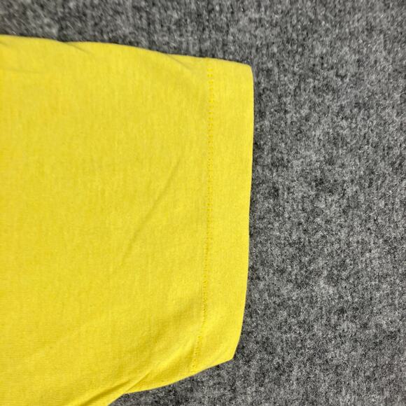 Fruit of the Loom T-Shirt Mens Size M Yellow Vietnam 1967 Point Caution USCG - Picture 3 of 10